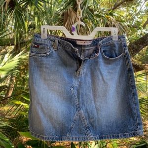 So Cute!  Great Tommy Jean Skirt!  Tommy Hilfiger Jean Skirt Women's size 12